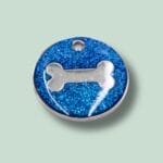 Blå hundetegn med glitrende baggrund