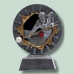 Billardpokal med spiller og kugler.