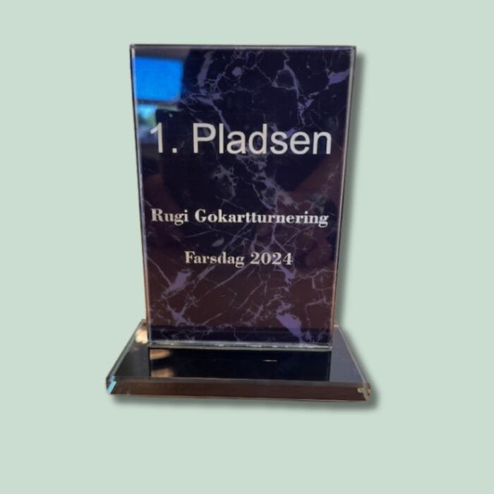 Glasstatuette - Læsø - inkl. Gravering - Billede 3