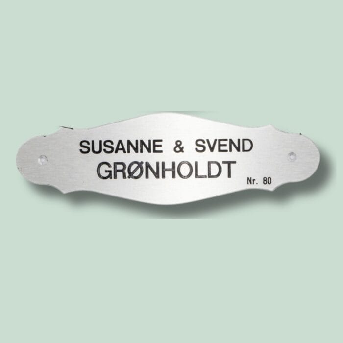 Dørskilt i aluminium - Svend nr. 80 - Hjortlund & Bøgh Gravering - TAVLESKILT 80 ALU GROeN