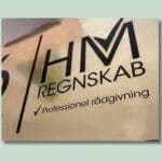 Gravering af logo