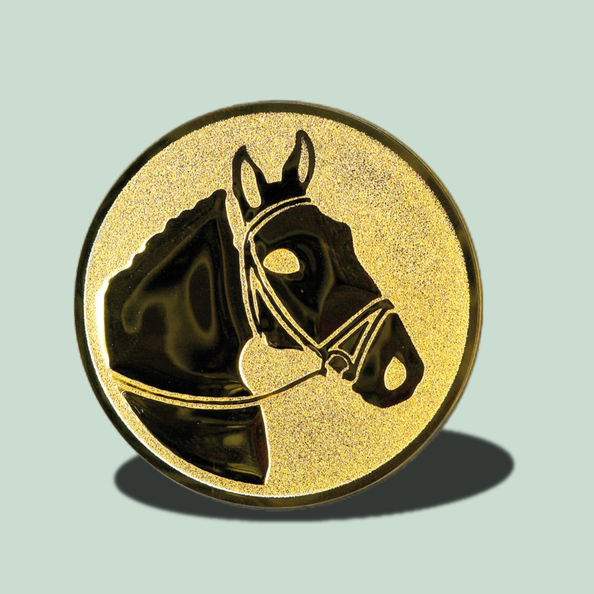 EMBLEM38 -HESTEHOVED Gylden mønt med hestehoved design