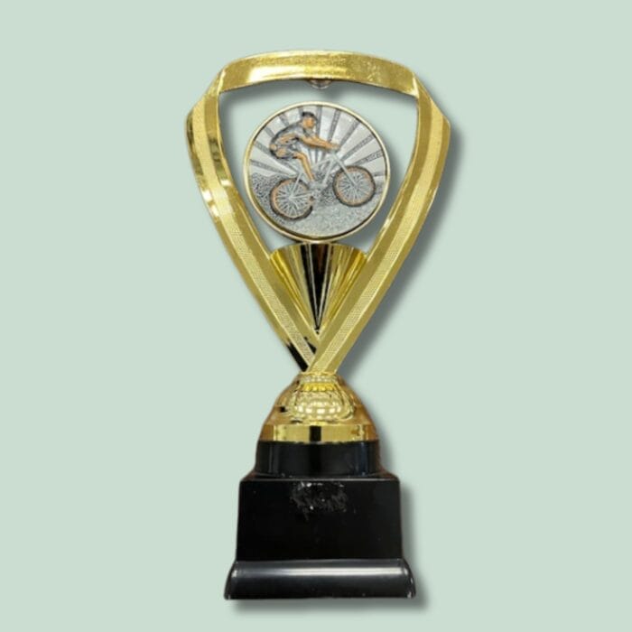 Statuette - Cykling - Hjortlund & Bøgh Gravering - FODNOTEN 30 MED GROeN