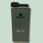 Grøn Stanley lommelærke med hængslet låg